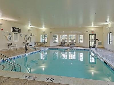 Hotel Staybridge Harrisburg-hershey By Ihg 3*
