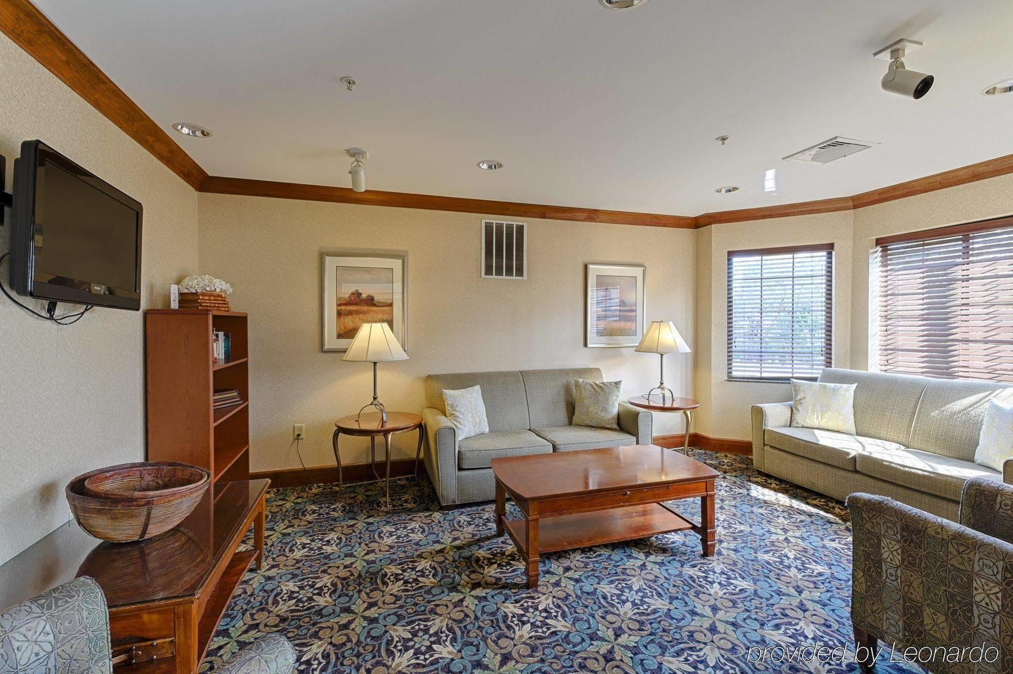 Staybridge Harrisburg-hershey By Ihg Harrisburg