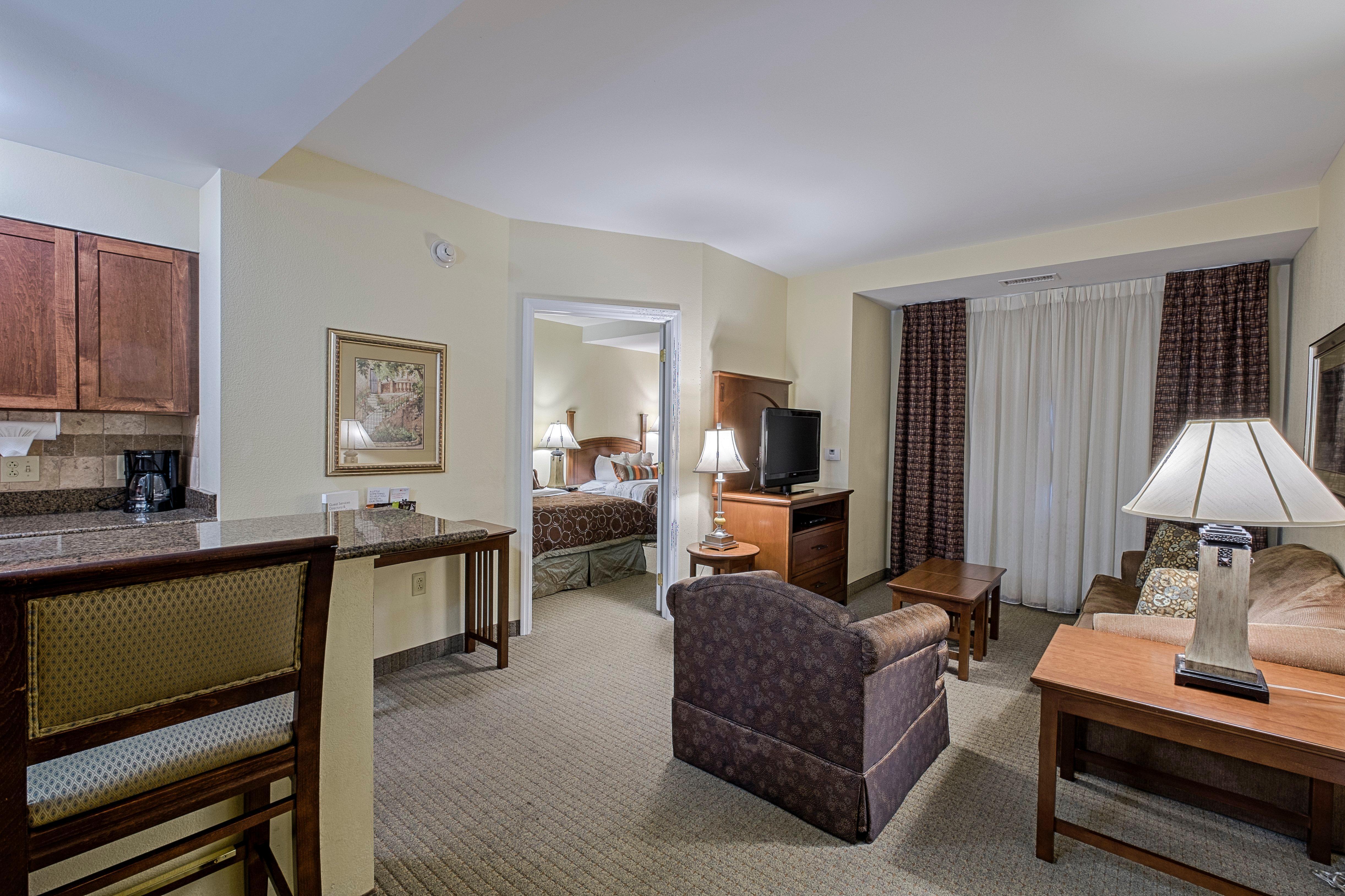 Hotel Staybridge Harrisburg-hershey By Ihg Harrisburg